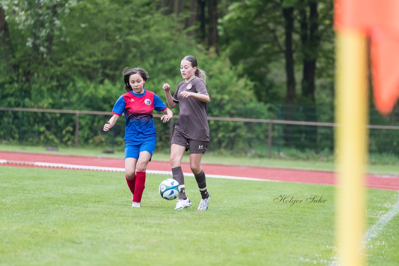 Bild 186 - wCJ VfL Pinneberg3 - St.Pauli : Ergebnis: 2:1